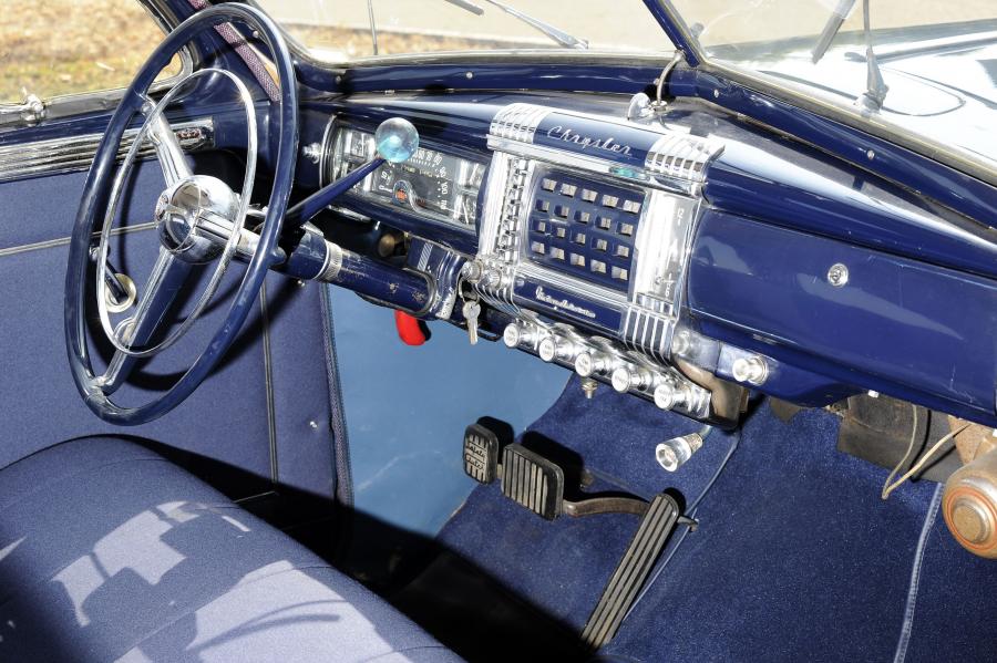  Chrysler Windsor Club Coupe 1947 года  (фото 3 из 8)